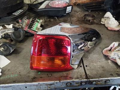 Toyota RAV4 2013-2016 jobb külső hátsó lámpa