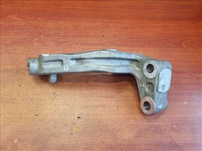 DS DS 7, PEUGEOT 308 II, PEUGEOT 3008 II, PEUGEOT PARTNER, OPEL ASTRA L, CITROEN C5 AIRCROSS Bal első Segédkeret Kitámasztó