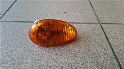 Vespa et jobb első index 