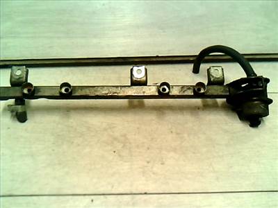 ZASTAVA YUGO 65 EFI Injektor befecskendező híd 