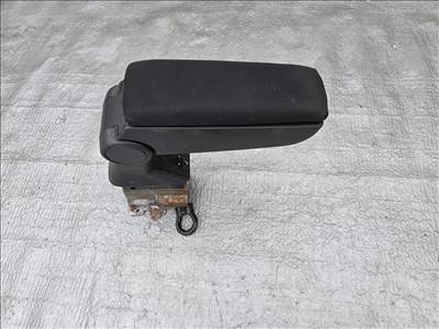 Fiat Grande Punto könyöklő 