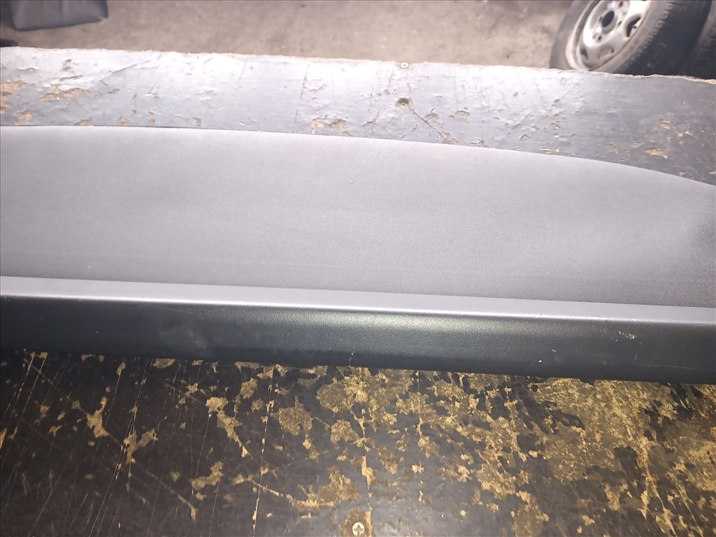 Toyota Corolla E12J Kombi csomagtér roló  4. kép