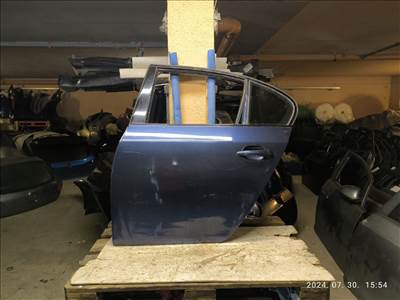 BMW 5 (E60) Bal hátsó Ajtó (Üres lemez)