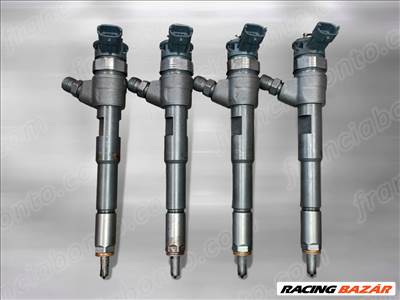 Dacia, Renault 1.5 DCI 10.000 KM-es Bosch Befecskendező szett 0445110485 8201108033