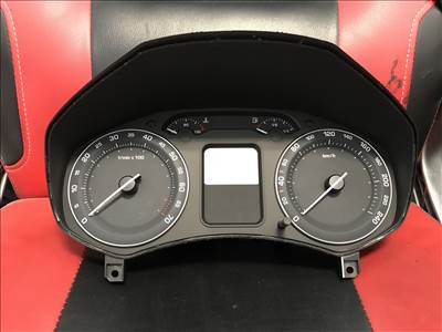Skoda Octavia II 1,6 FSI BLS - óracsoport  1z0920810b