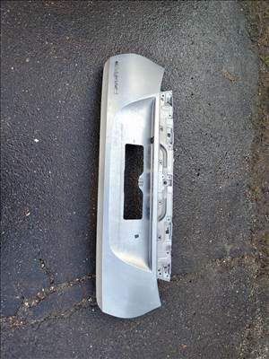 Honda Civic IX csomagtérajtó burkolat 