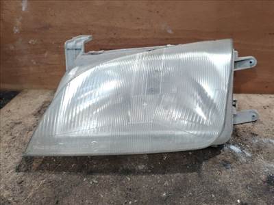 Suzuki Swift II Bal Fényszóró *141040*
