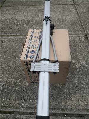 Új tetőcsomagtartóra szerelhető kerékpár szállító