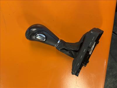 Audi A6 (C6 - 4F) váltógomb 