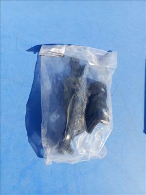 Mazda CX-3 Bal első motorháztető zsanér.D10E52420