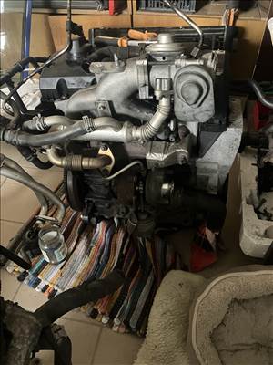 Skoda Fabia I AXR motor 