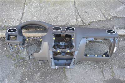 Ford Focus II MK2 műszerfal héj, műszerfal paplan! 4M51-A04320-AAW, 4M51-A04305-A, 6M51-A042B84-AB
