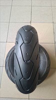 Michelin 120 90-10 gumi 