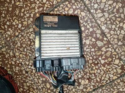 Toyota Corolla Verso (AR10) Porlasztó Elektronika *150812* 8987120050