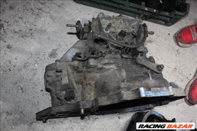 Hyundai Tucson  2005 2.0D D4EA motorról  sebességváltó 