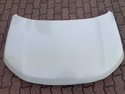 Suzuki Vitara (2015-től) Új gépháztető 