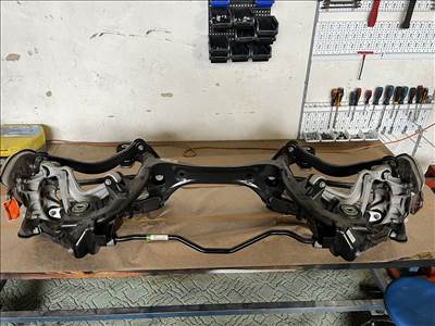 Audi a4 a5 komplett hátsó bölcső  8w0505235am