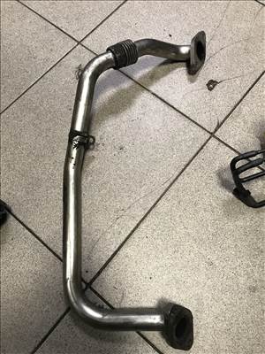 Volkswagen Passat B6 / 2,0 PD BKP -EGR cső 03g131521d