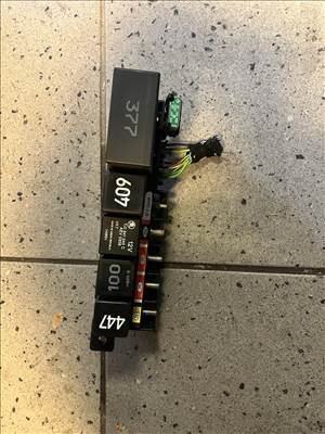 Skoda Octavia I relédoboz 