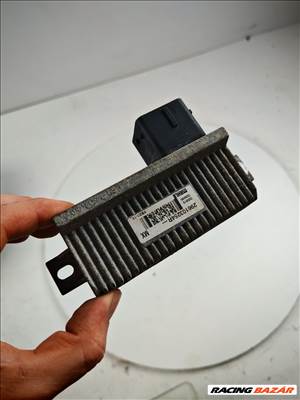 Renault Zoe hűtőventilátor előtét ellenállás  296103254r 296103375r