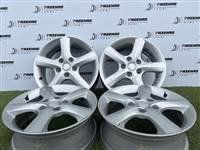 5x114.3 16" Suzuki SX4 gyári alufelni 6Jx16h2 ET50