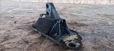 Volvo S80 98- Jobb o. motortartó bak motortartóbak gumibak konzol 2536