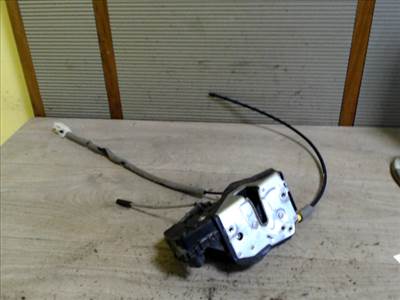 BMW E46 98-05 Bal első ajtó zárszerkezet központi záras