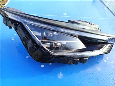 Kia EV6 Jobb első fényszóró.Full-led.92102CV110