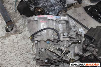 Renault Mégane Scenic 1.9D  ND0 002 sebességváltó 