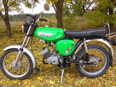 SIMSON S51B TIPUSÚ,1986-OS KISMOTOR,1. TULAJDONOSTÓL,GYÁRI 4261KM-REL,HAGYATÉKBÓL ELADÓ