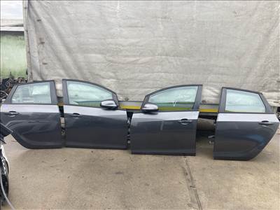 Opel Astra J Astra J ajtó Z177