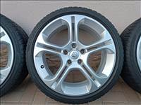  5x114.3 lyukosztású 18" újszerű (gyári felni) alufelni, rajta 225/40 kopott téli gumi gumi 