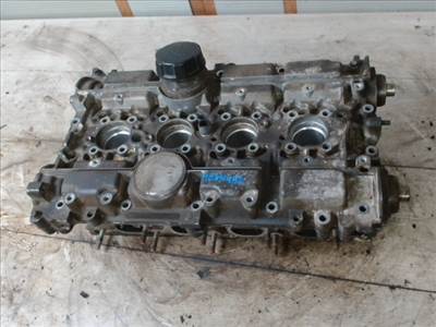 VOLVO V40 Hengerfej. benzines