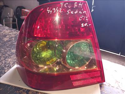 Toyota Corolla (E120/E130) Bal hátsó lámpa  toyota0291