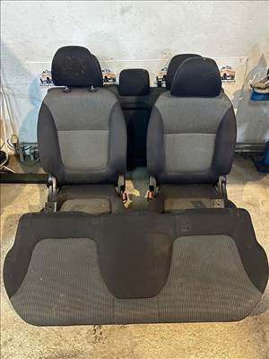 Ülésgarnitúra Mitsubishi L200