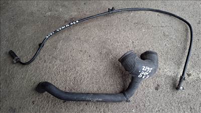 BMW  E30 hűtővízcső kiegyenlítő tartályra 1287551