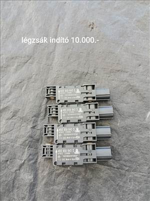 Audi A8 D3 4E légzsák indító 