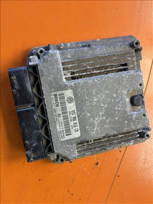 Volkswagen Golf V motorvezérlő  03g906016cb