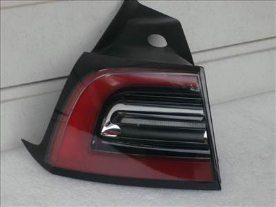 Tesla Model Y Model 3 Facelift Bal hátsó Led Lámpa Gyári Hibátlan