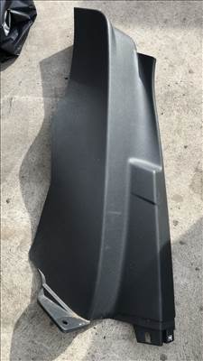 Volkswagen Tiguan II bal hátsó oldalsó burkolat  5na867765b