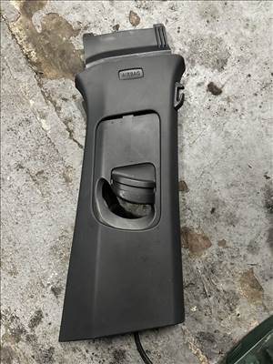 Volkswagen Tiguan II jobb "B" oszlop burkolat 5na868310