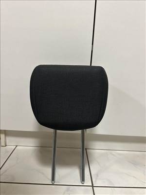 Ford Fiesta Mk6 Hátsó fejtámla 