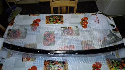 Mitsubishi Outlander III PHEV Hátsó ajtó panel csomagtérajtó takaróhoz 5817a292ha