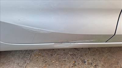 Opel Astra K kombi jobb hátsó ajtó Z176 színkód