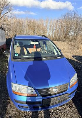 Fiat Idea 1.2 benzin,motorkód:188A5000 bontott alkatrészei