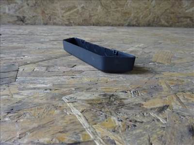 Ford transit CUSTOM mk8 12- ülés alatt biztosíték tartó műanyag 0255