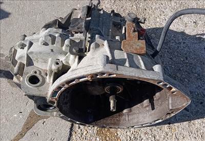 Opel Vivaro, Renault Trafic 2.0 dci 6 sebességes sebváltó (Pk6)