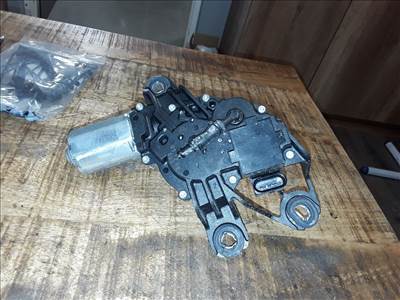 Volkswagen VW Golf 5 hátsó ablaktörlő motor 1k6955711b