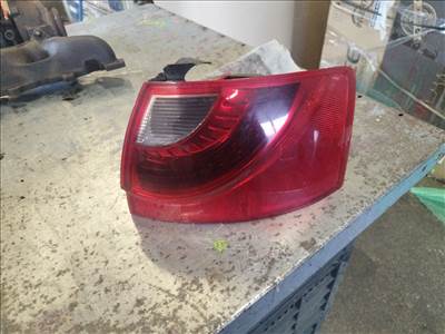 Seat Exeo kombi facelift 2011-2014 LED-es jobb külső hátsó lámpa