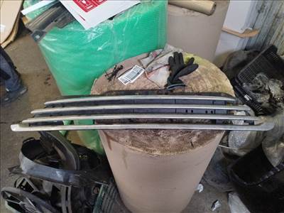 Mini R56 facelift 2010- hűtőmaszk 2751291